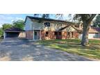 1915 Park Avenue Unit: 1913 Bay City Texas 77414