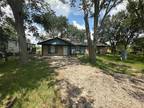 455 County Road 129B Alvin Texas 77511