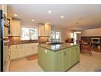 Clover Ln, Upper Saddle River, Home For Rent