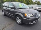 2015 Chrysler Town And Country Touring