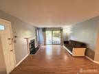 Crosspointe Dr, East Brunswick, Condo For Rent