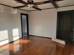 Park Ave Unit,baldwin, Flat For Rent