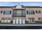 W Hoffman Ave Units And,lindenhurst, Flat For Rent