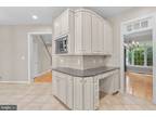 Castleton Dr, Chantilly, Home For Rent