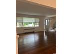 Beaverhill Ln, Huntington, Home For Rent