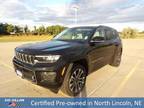 2022 Jeep grand cherokee Black, 15K miles