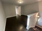 Mainstream Dr, Franklin, Condo For Rent