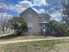 E Th St, Menomonie, Home For Rent