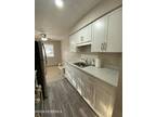 E Windsor Ter, Freehold, Condo For Rent