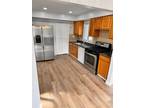 Th Pl Unit,bayside, Flat For Rent