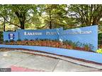 Powell Ln Ph,falls Church, Flat For Rent