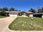 2407 Reever Street Arlington Texas 76010