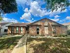 2805 Holy Cross Lane Garland Texas 75044