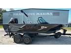 2025 LUND CROSSOVER XS 1875 Boat for Sale