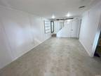 Th St, Bayside, Home For Rent