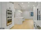 Th St N, Arlington, Home For Rent