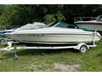 1989 Sea Ray 200 Cuddy Cabin