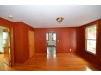Mt Vernon St Unit,malden, Flat For Rent