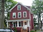 Lawrence St Unit,malden, Flat For Rent