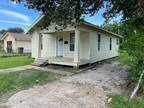 Thomas Blvd, Port Arthur, Home For Rent