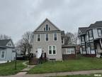 Th St Unit /, Rock Island, Property For Rent