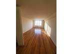 Th Ave, Elmhurst, Home For Rent