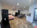 Hatteras St Unit B, Woodland Hills, Home For Rent