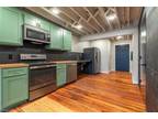 E Walnut St, Rogers, Condo For Rent