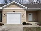 Treadway Blvd, Sheffield Lake, Condo For Rent