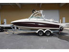 2010 Deckboat Sea Ray 220