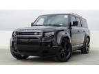 2024 Land Rover Defender 130 X-Dynamic SE