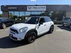 Used 2015 Mini Cooper s Countryman for sale.