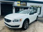 2018 Volvo V60 Cross Country T5