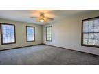 Oneida Ln, Hawthorn Woods, Home For Rent