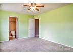 Lanceford Cir, Fletcher, Condo For Rent