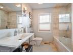 Sheridan Rd, Evanston, Home For Rent