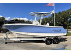 2025 Robalo R230