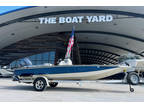 2013 Xpress Hyper-Lift Bay Series H20B