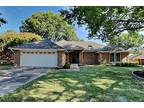 212 Springhill Drive Hurst Texas 76054