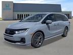 2025 Honda Odyssey Gray, 10 miles