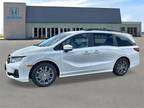 2025 Honda Odyssey White, new