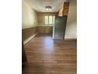 B Lincoln St, Exeter, Flat For Rent