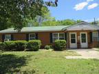 Beta St Apt C, Laurinburg, Flat For Rent