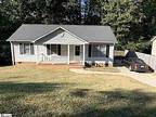 203 Pinonwood Dr, Simpsonville, Sc 29680