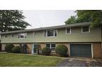 Th St, Rockford, Home For Rent