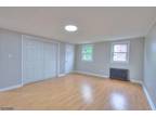 Division Ave, Garfield, Home For Rent