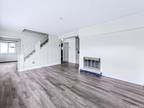 Bird Ln, Hicksville, Home For Rent