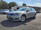 2017 Volkswagen Golf TSI S