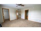 Emerald Dr, Pingree Grove, Home For Rent