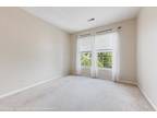 Bromley Ln Unit,aurora, Condo For Rent